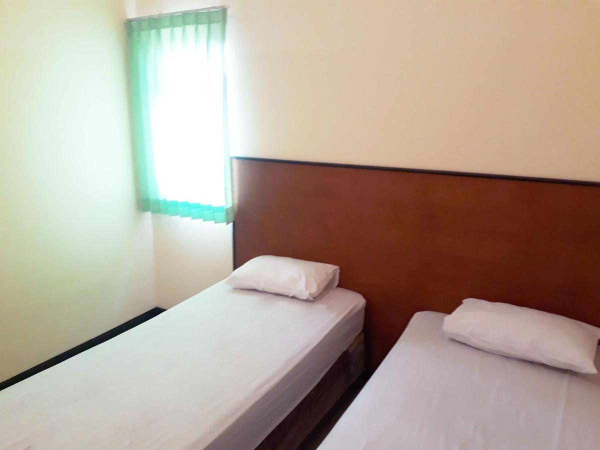 Hotel Pelangi Indah Σεμαράνγκ Εξωτερικό φωτογραφία