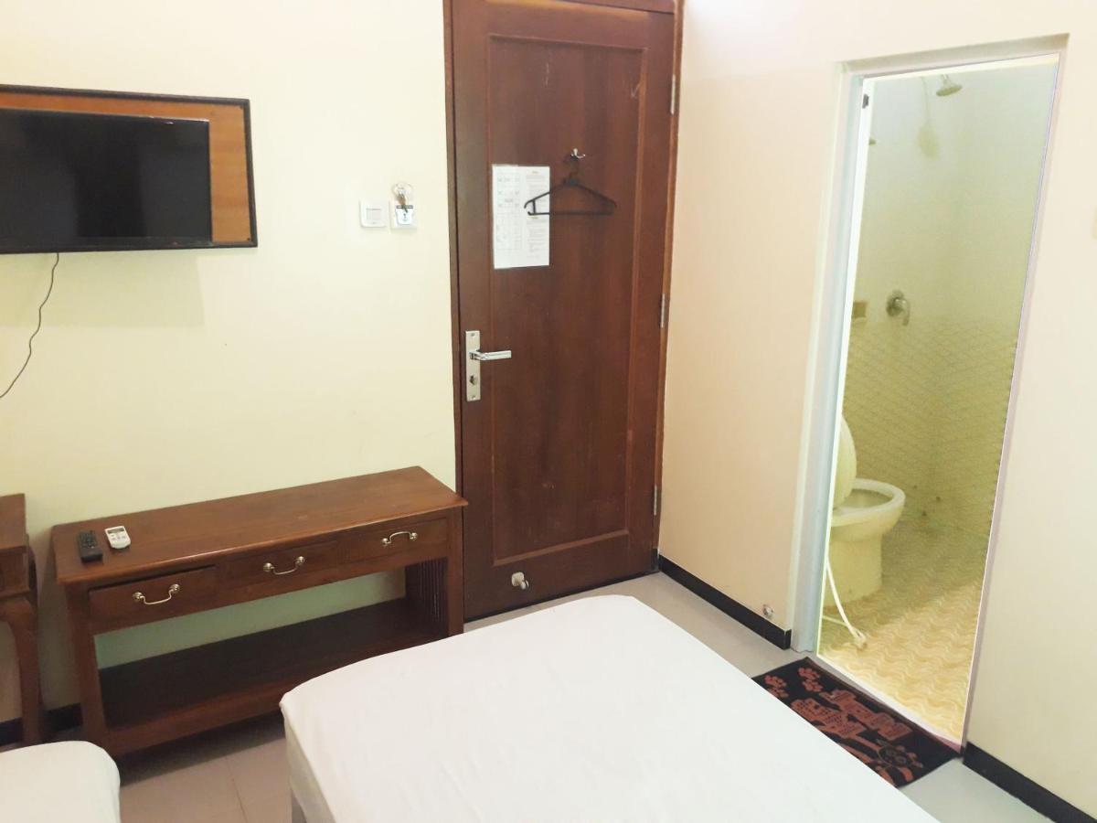 Hotel Pelangi Indah Σεμαράνγκ Εξωτερικό φωτογραφία