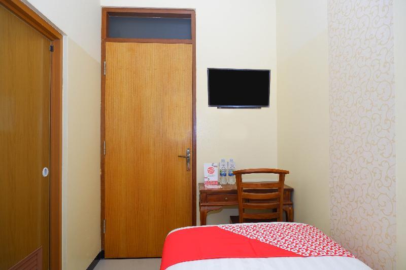 Hotel Pelangi Indah Σεμαράνγκ Εξωτερικό φωτογραφία